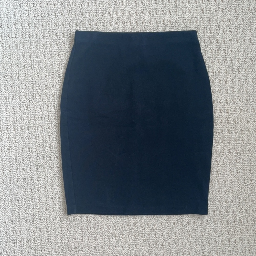 Aritzia Wilfred Free Abbey Skirt